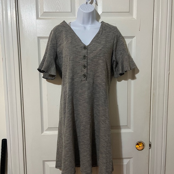 LC Lauren Conrad Dresses & Skirts - LC Lauren Conrad Brown Checkered Dress